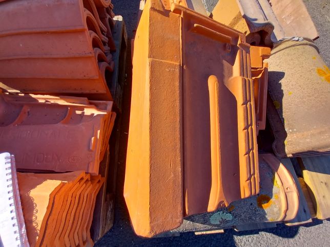 Tuile Romane 18F Lafarge Marseille